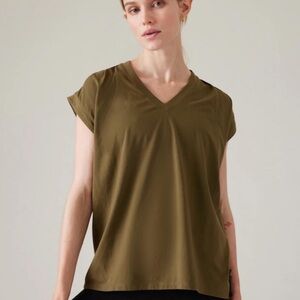 Athleta Olive Green Outbound Short Sleeve Twist Tie Back Relaxed Fit Top